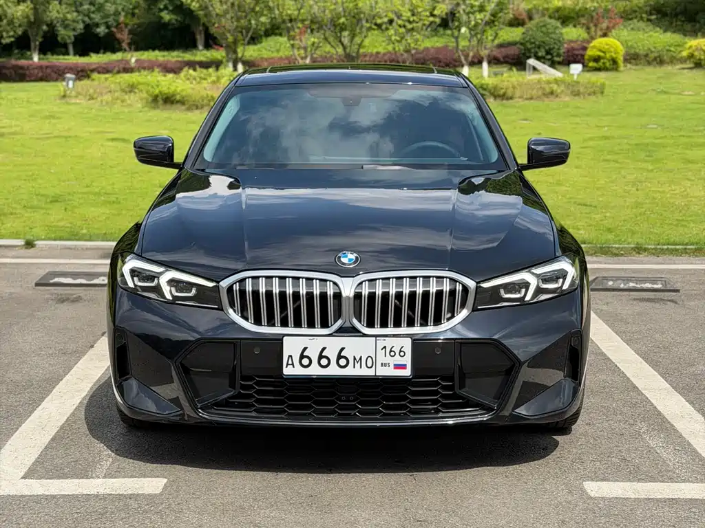 BMW 3 Series 2023