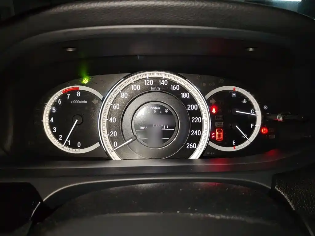 Honda Accord 2018 — фото 4