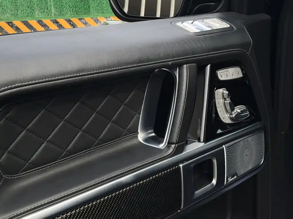 Mercedes-Benz G-Class 2025 — фото 16