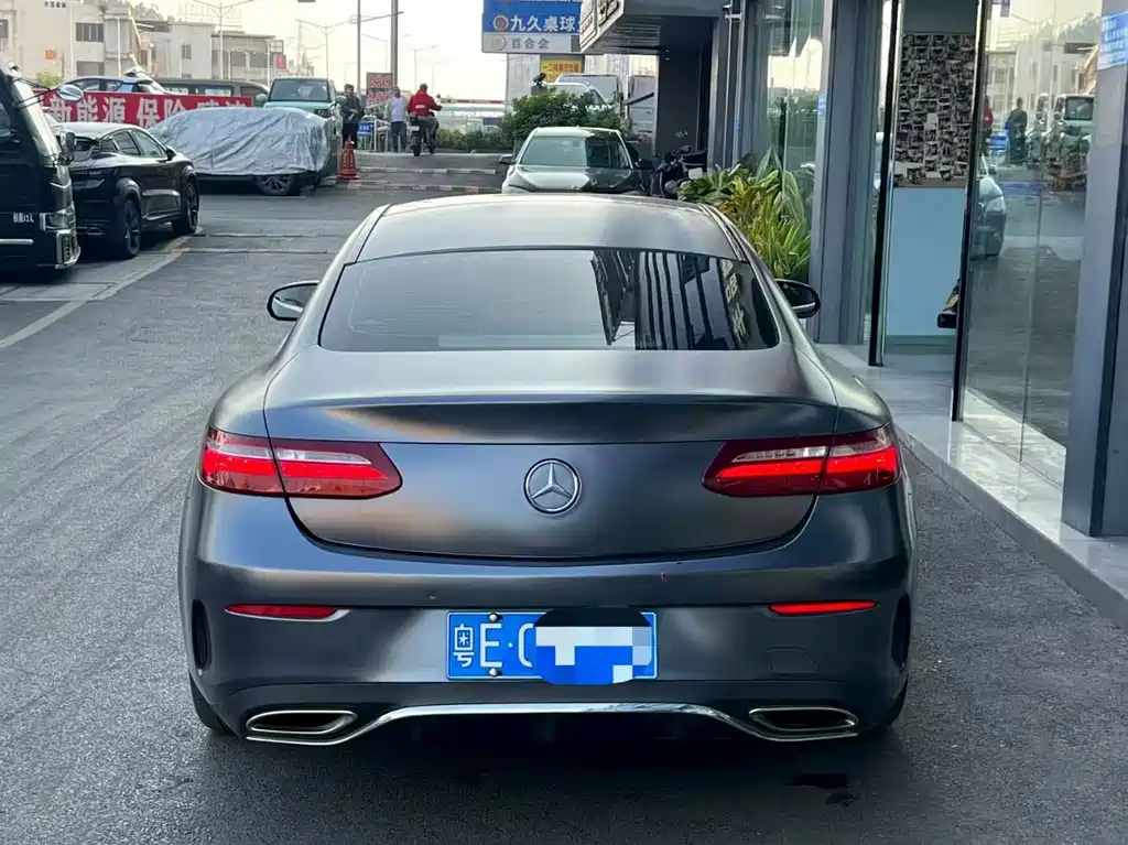 Mercedes-Benz E-Class 2018 — фото 9