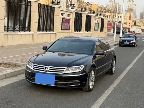 Volkswagen Phaeton 2016