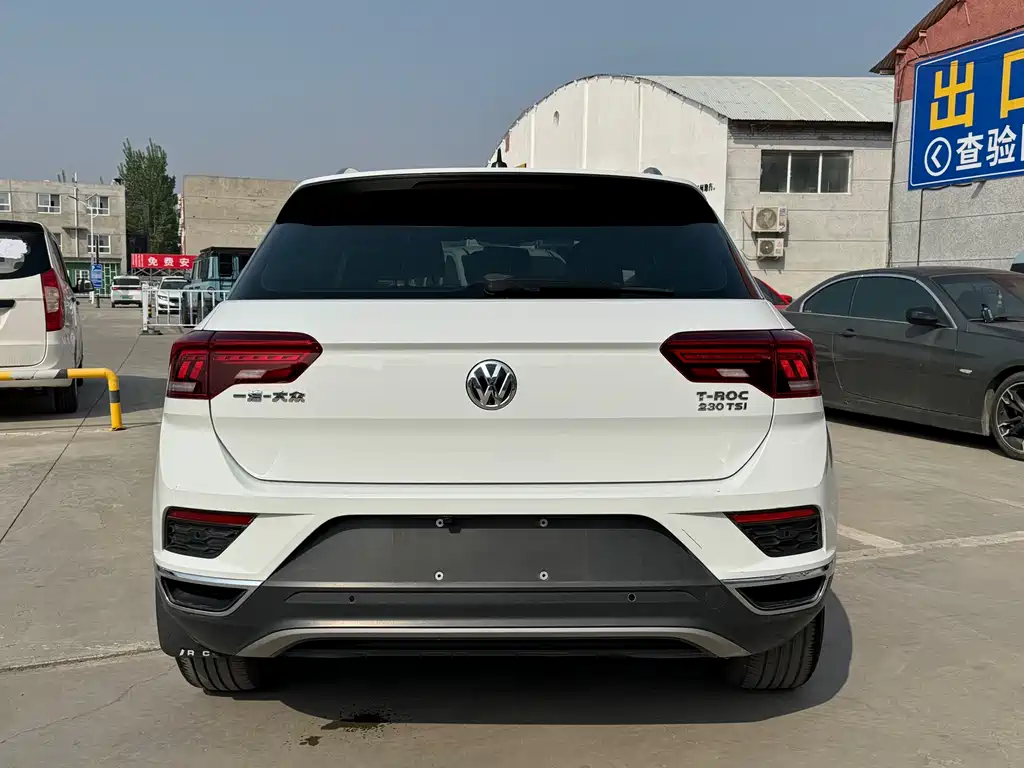 Volkswagen T-Roc 2019 — фото 5