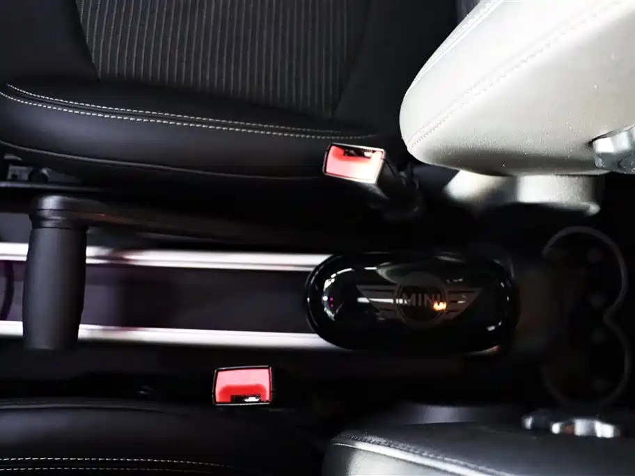 MINI Countryman 2014 — фото 16