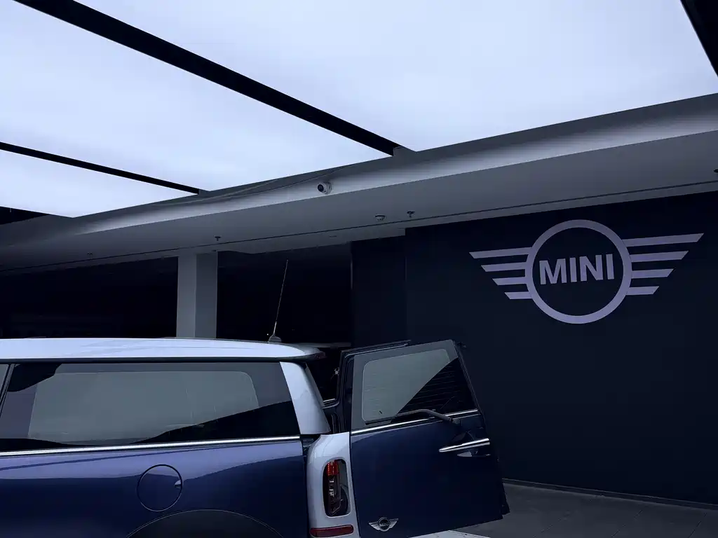 MINI Clubman 2009 — фото 15