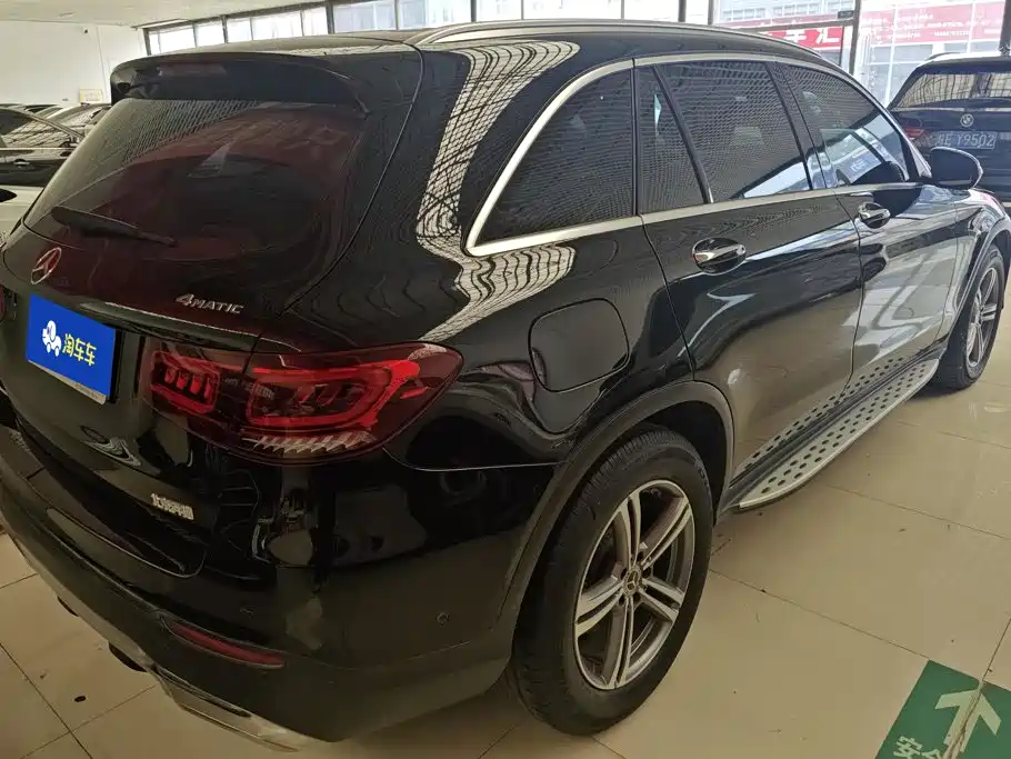 Mercedes-Benz GLC 2021