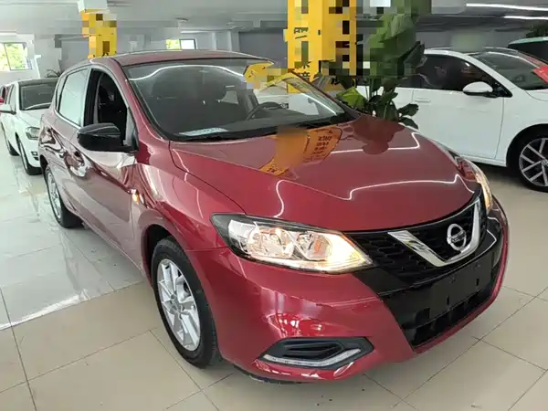 Nissan Tiida 2022