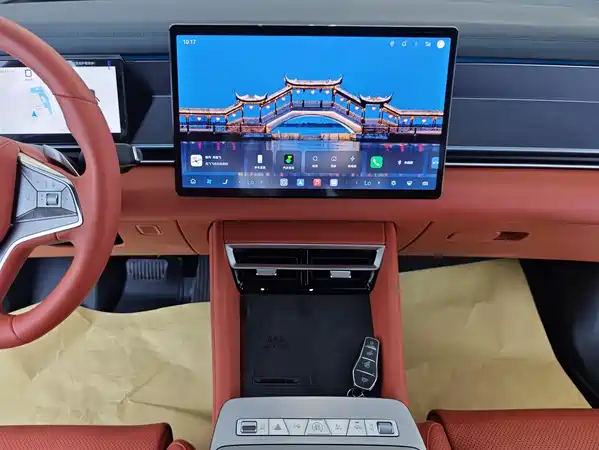 BYD Tang L 2025