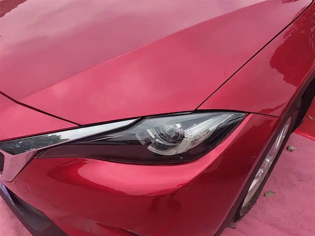 Mazda CX-4 2017 — фото 24