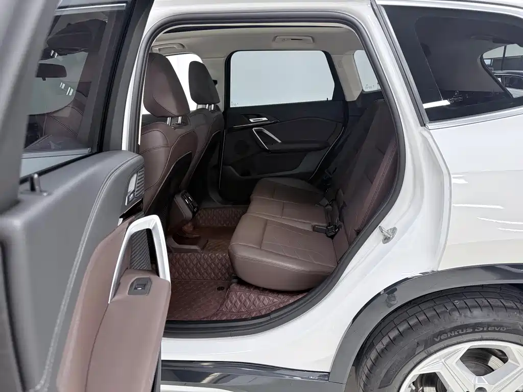BMW X1 2024 — фото 13
