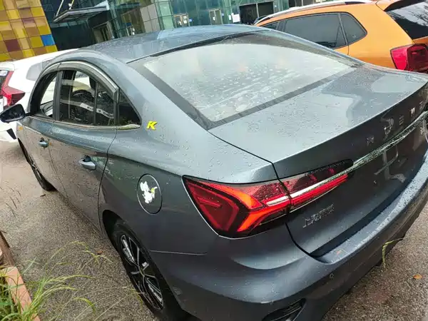 Roewe i5 2021