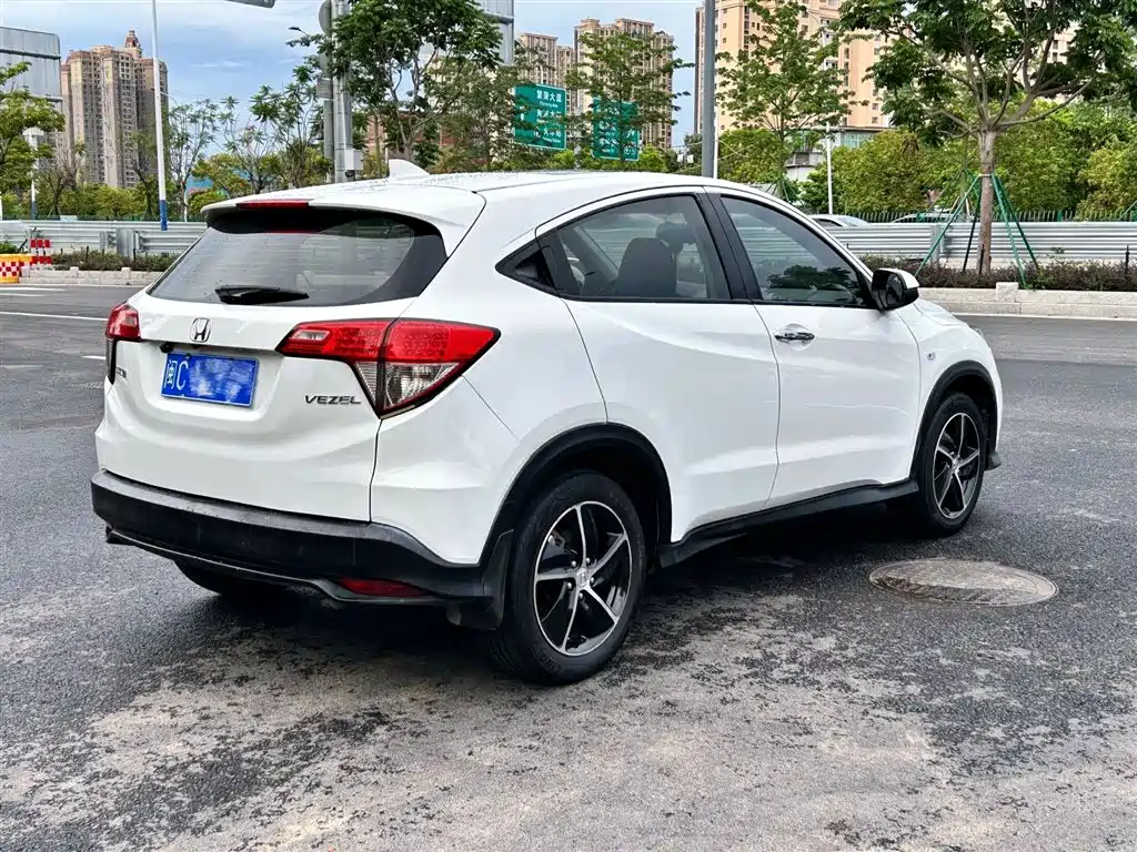 Honda Vezel 2020 — фото 4
