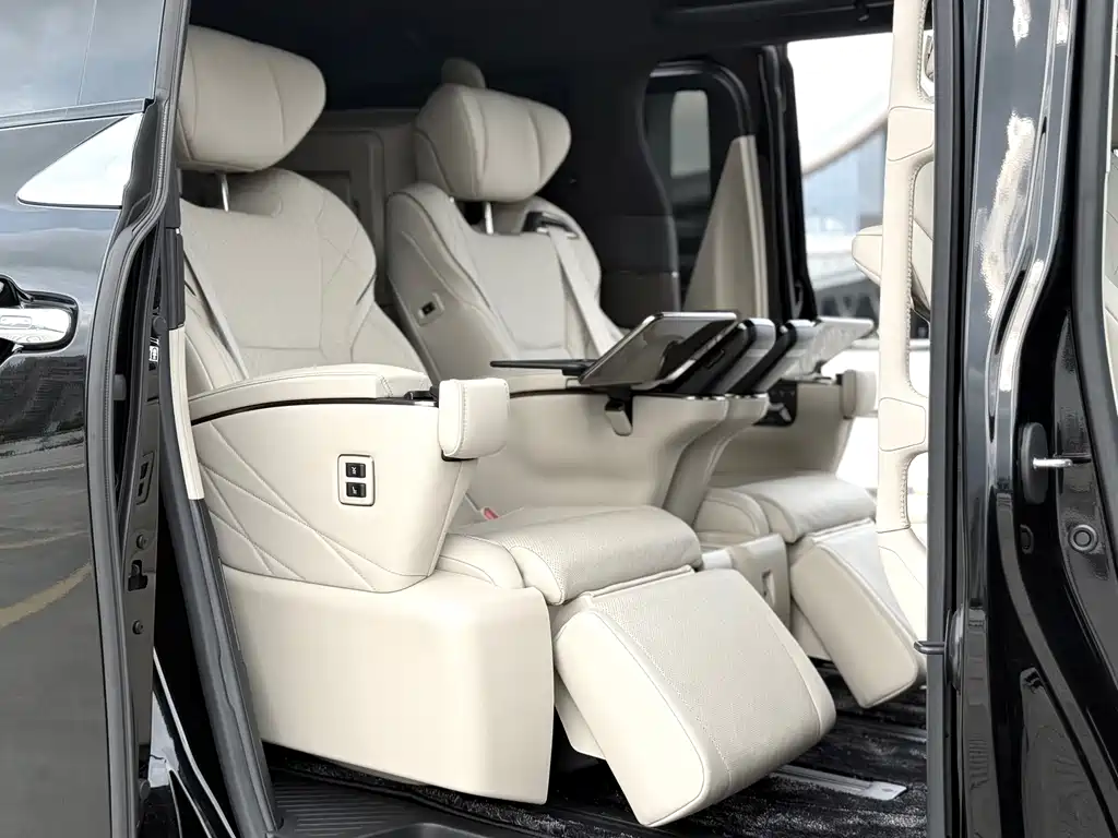 Toyota Alphard 2025 — фото 6