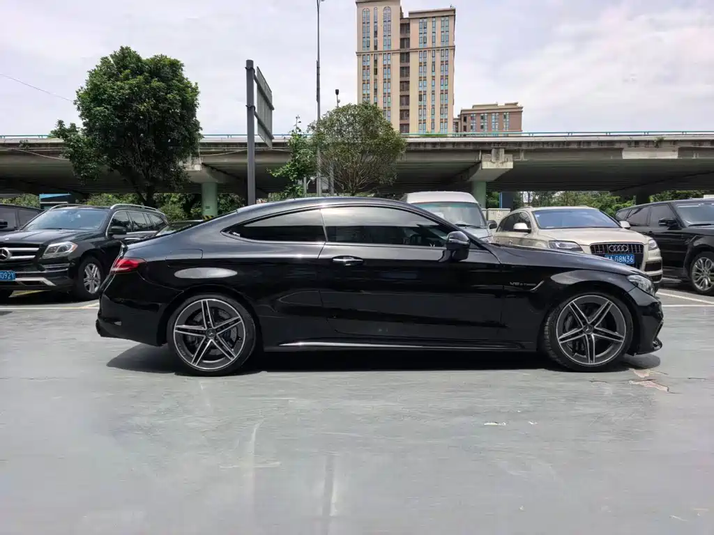 Mercedes-Benz C-Class AMG 2019 — фото 4