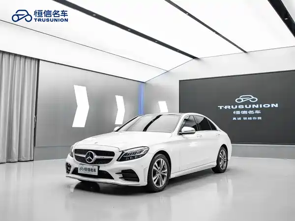 Mercedes-Benz C-Class 2021