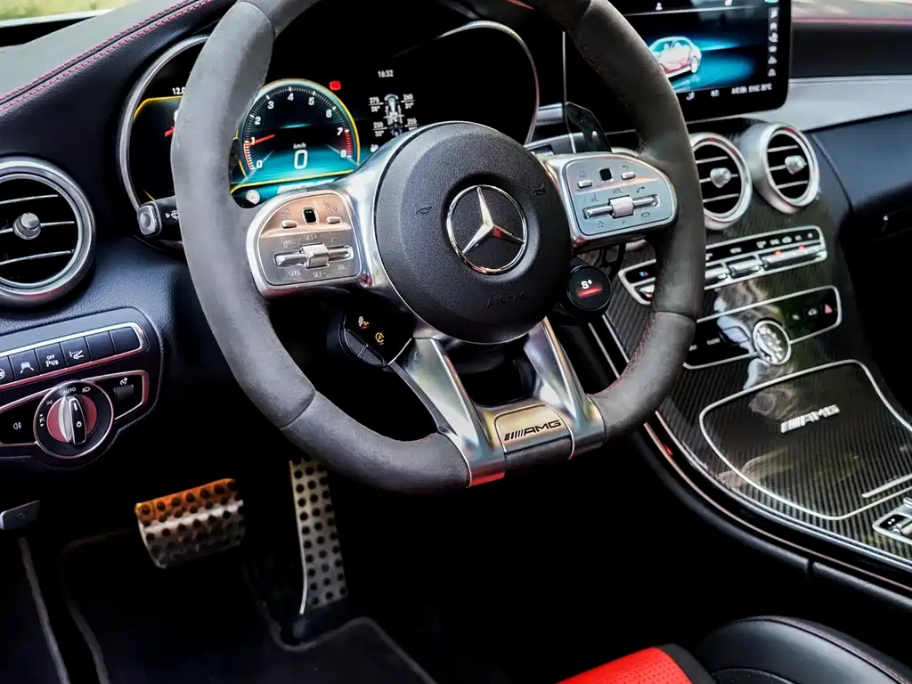Mercedes-Benz C-Class AMG 2022 — фото 5