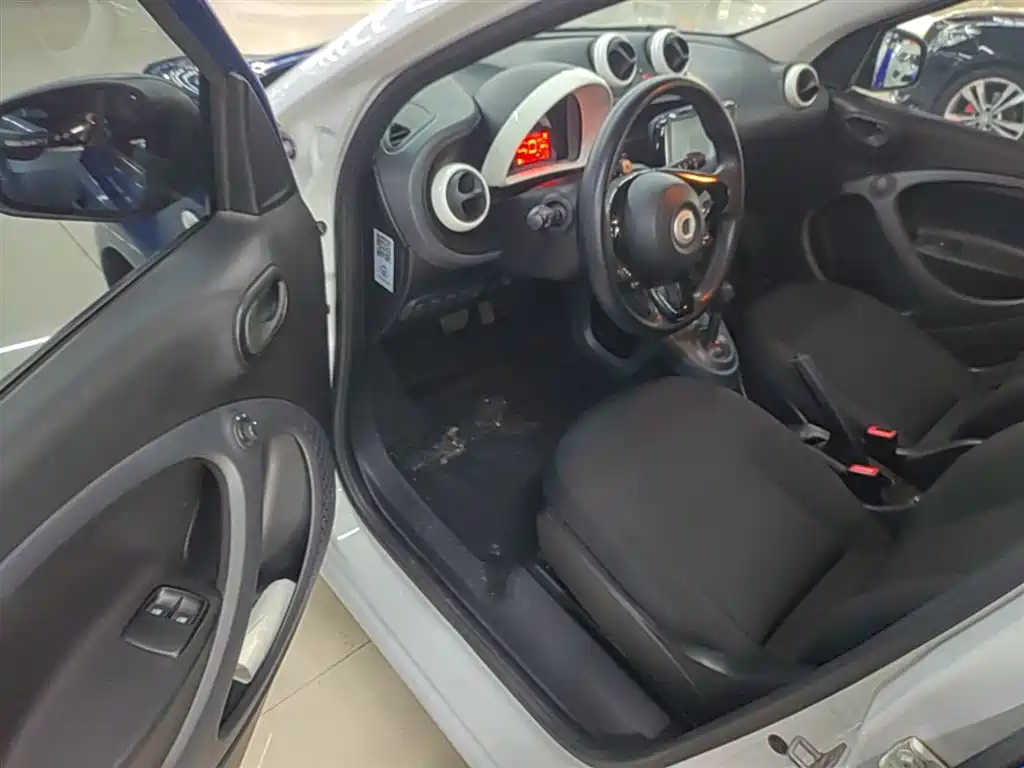smart Forfour 2017 — фото 16