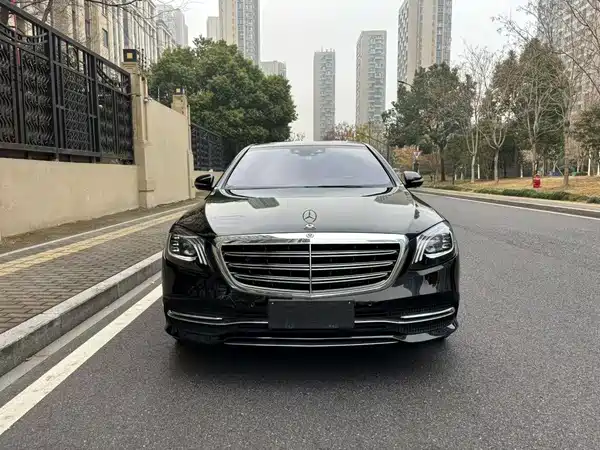 Mercedes-Benz S-Class 2020
