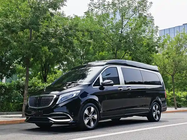 Mercedes-Benz V-Class 2022