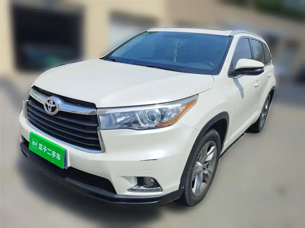 Toyota Highlander 2016 — фото 1