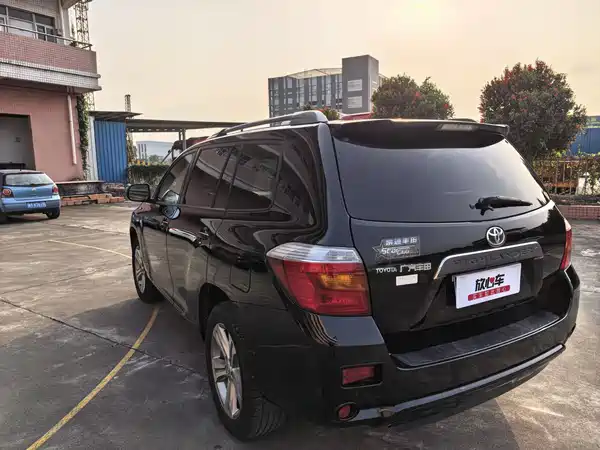 Toyota Highlander 2011