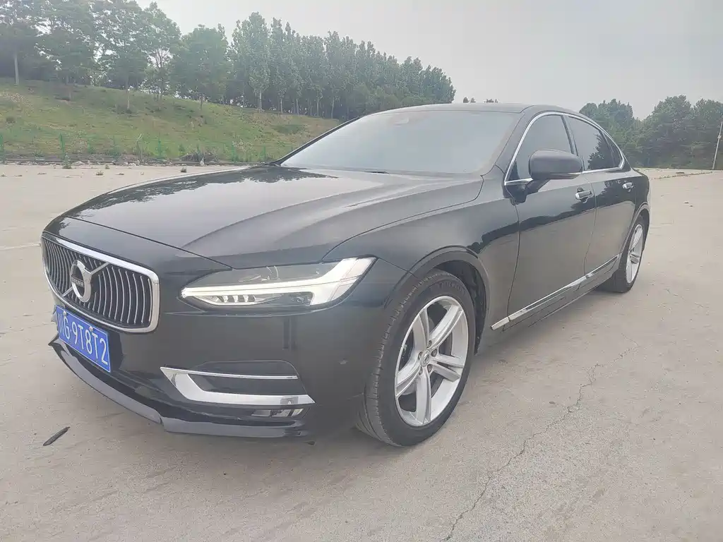 Volvo S90 2018