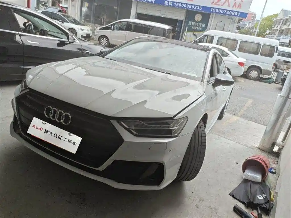 Audi A7 2021 — фото 2
