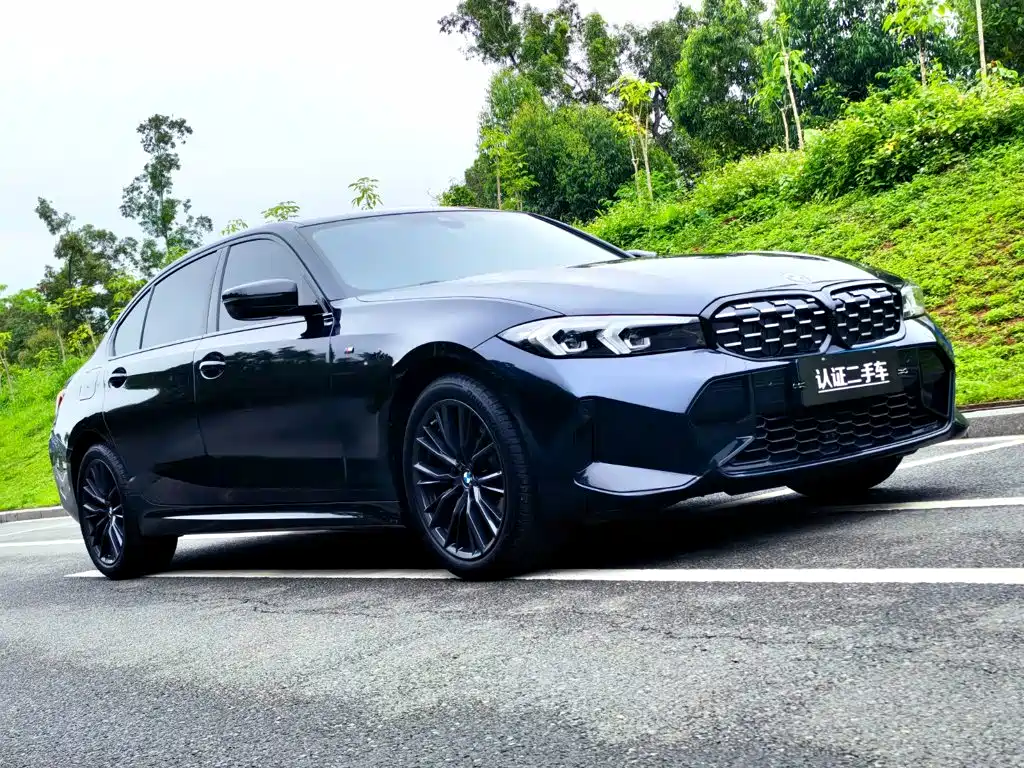 BMW 3 Series 2024