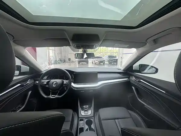 Skoda Octavia 2023