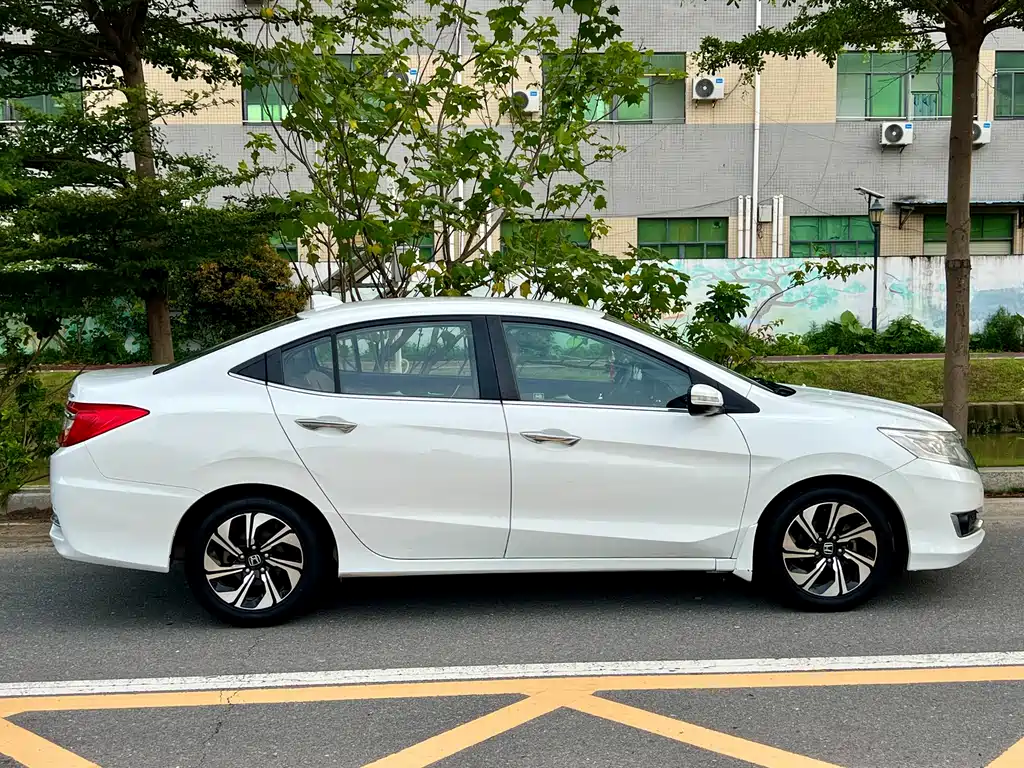 Honda Crider 2016 — фото 10