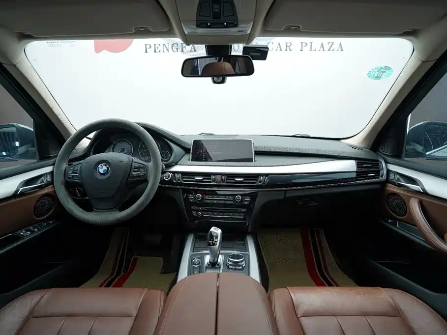 BMW X5 2015 — фото 11