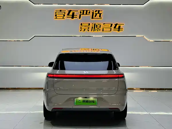 Li Auto L6 2024