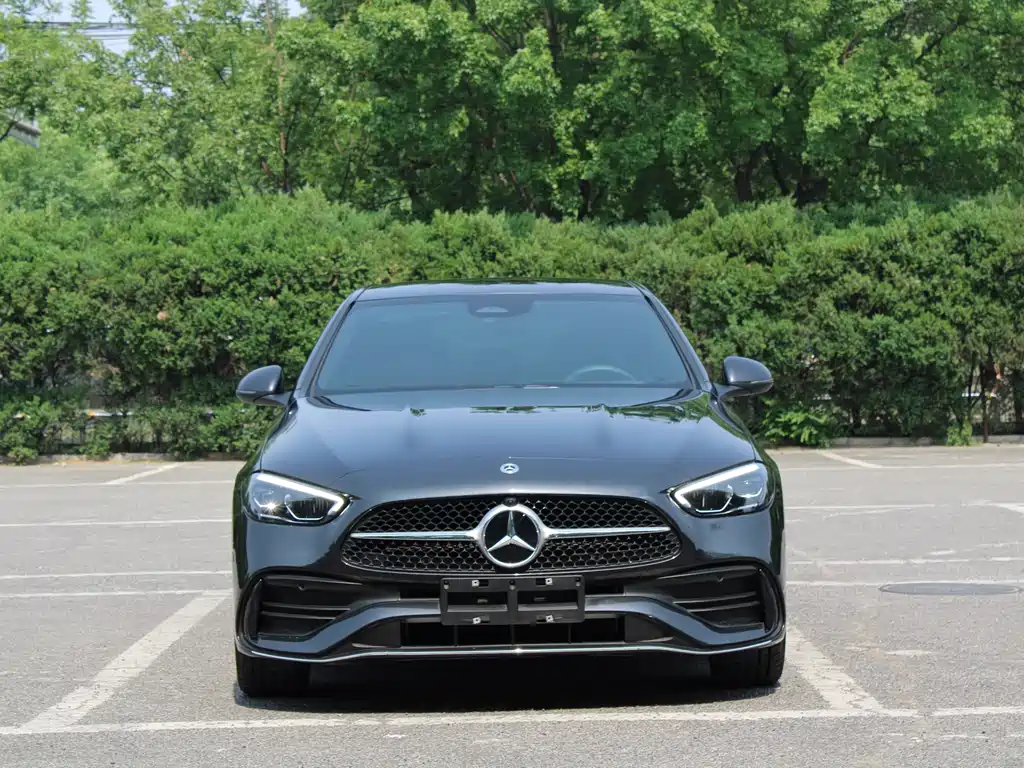 Mercedes-Benz C-Class 2023 — фото 2