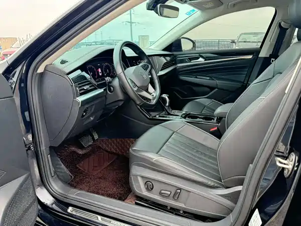 Volkswagen Passat 2022