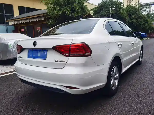 Volkswagen Lavida 2021