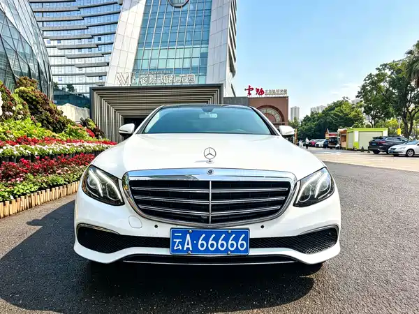 Mercedes-Benz E-Class 2019