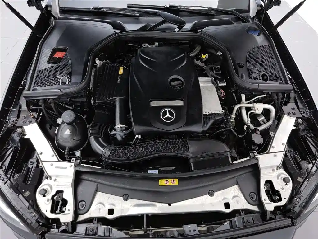 Mercedes-Benz E-Class 2017 — фото 6