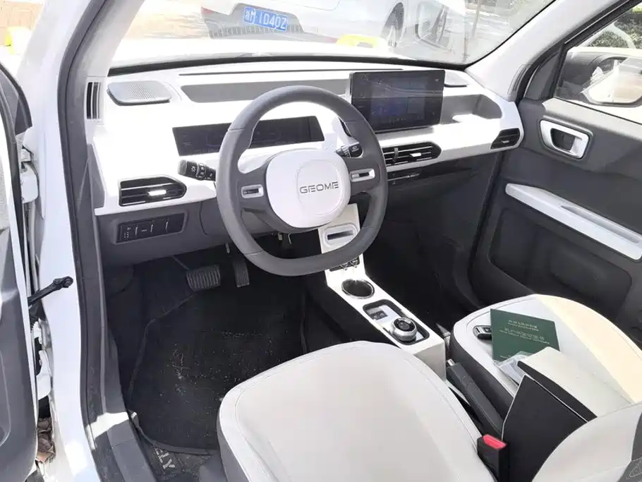 Geely Galaxy Panda 2024 — фото 12