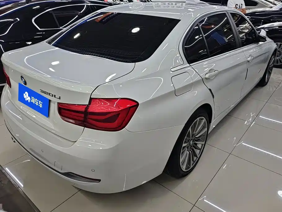 BMW 3 Series 2019