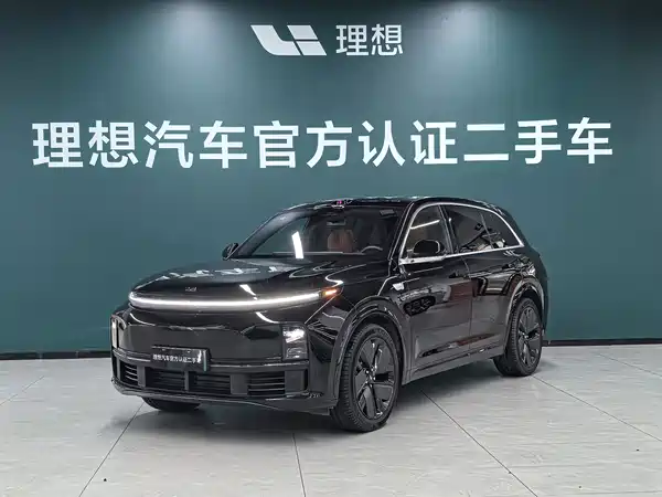 Li Auto L7 2025