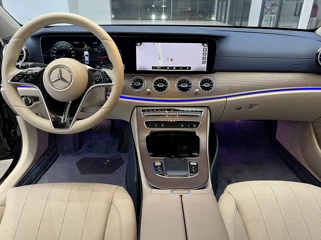 Mercedes-Benz E-Class 2022 — фото 5
