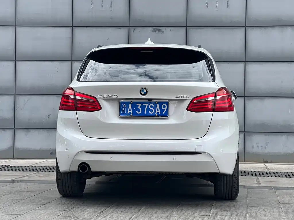 BMW 2 Series Active Tourer 2018 — фото 19
