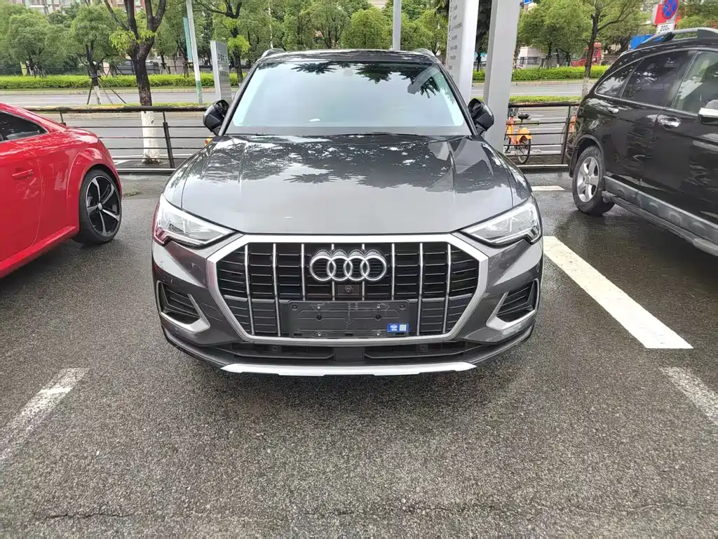 Audi Q3 2023 — фото 2
