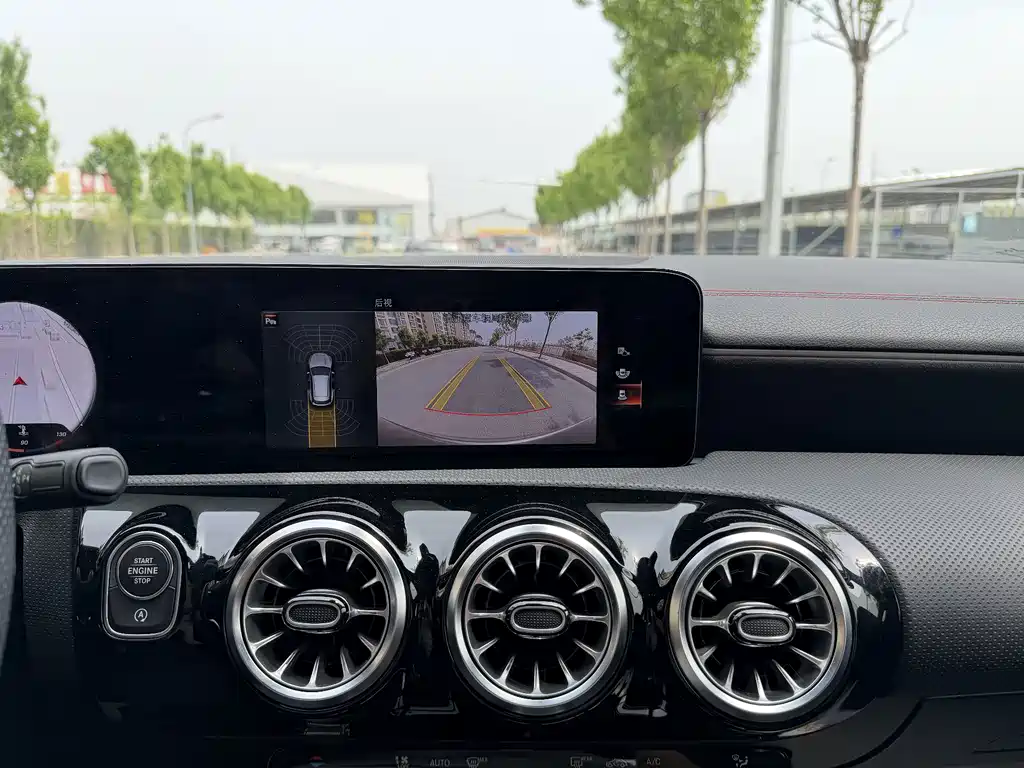 Mercedes-Benz CLA 2023 — фото 22