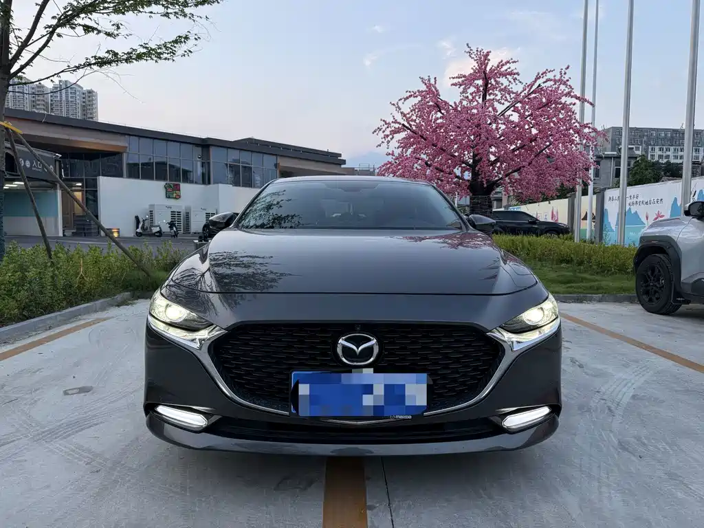 Mazda 3 Angkesela 2022