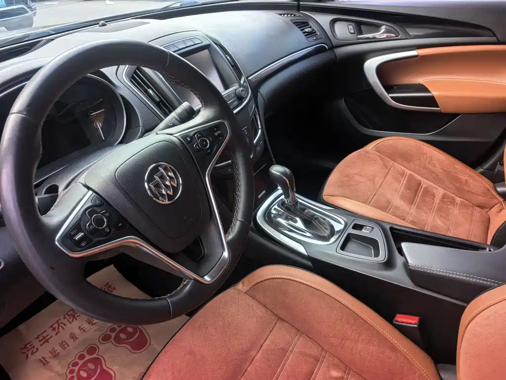 Buick Regal 2016 — фото 11