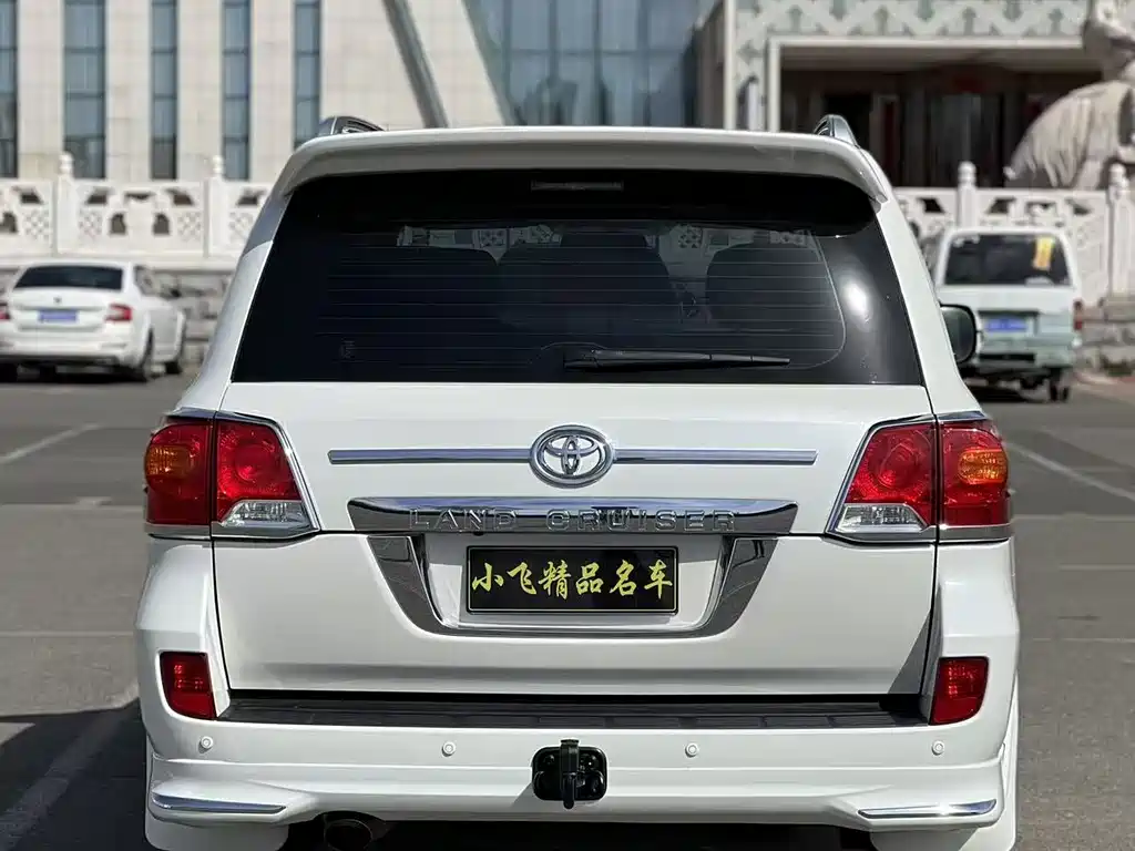 Toyota Land Cruiser 2015 — фото 4