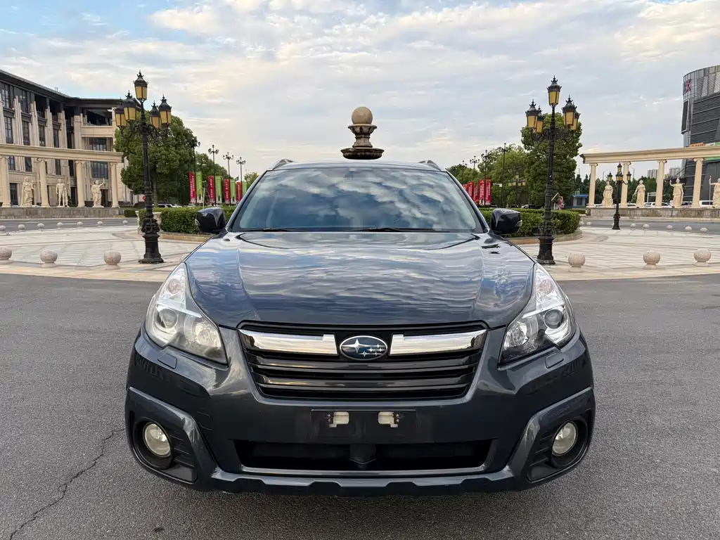 Subaru Outback 2014 — фото 2