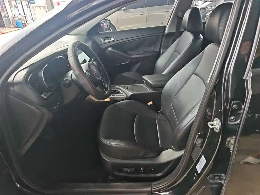 Kia K5 2015 — фото 15