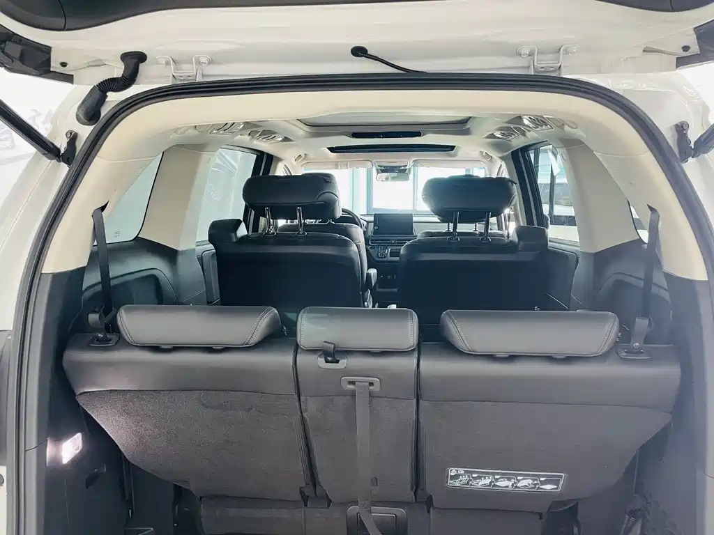 Honda Odyssey 2023 — фото 14