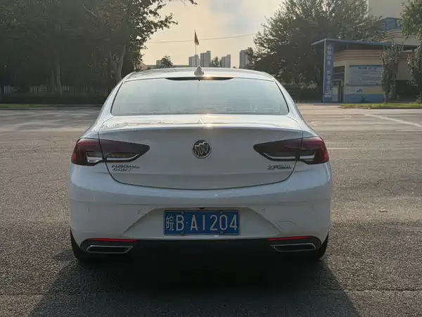 Buick Regal 2021